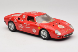 Ferrari 250 LM Sarkans Balts Essen Autographs Ierobežots Izdevums Bburago 1:18 3033-P4 Metāls — attēls 6 no 8