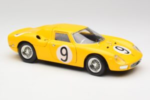 Ferrari 250 LM #21 M. Gregory / J. Rindt NART 24 Hours of Le Mans Winner 1965 Hot Wheels 1:18 25729 Metāls — attēls 6 no 8