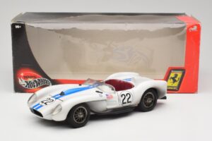 Ferrari 250 Testa Rossa #22 P. Hill / O. Gendebien 24 Hours of Le Mans 1958 Hot Wheels 1:18 29755 Metāls — attēls 8 no 8
