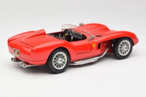 Ferrari 250 Testa Rossa Sarkans Bburago 1:18 3007 Metāls — attēls 3 no 8