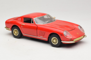 Ferrari 275 GTB/4 Sarkans ERTL 1:18 7493-P1 Metāls — attēls 6 no 8