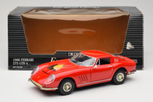 Ferrari 275 GTB/4 Sarkans Ar Palmu uz Pārsega ERTL 1:18 7483-P1 Metāls — attēls 8 no 8