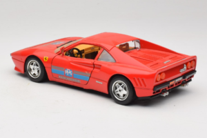 Ferrari 288 GTO PPG Auto Refinish Sarkans Bburago 1:18 3027-P2 Metāls — attēls 7 no 8