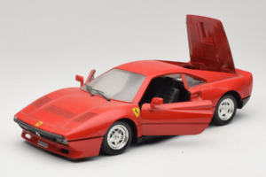 Ferrari 288 GTO Sarkans Tonka 1:18 3233 Metāls — attēls 2 no 8