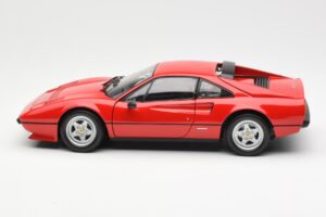 Ferrari 308 GTB Quattrovalvole Sarkans Kyosho 1:18 08182R Metāls — attēls 4 no 8