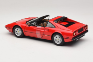 Ferrari 308 GTS Sarkans Star Collection Magnum P.I. Hot Wheels 1:18 P9908 Metāls — attēls 5 no 6