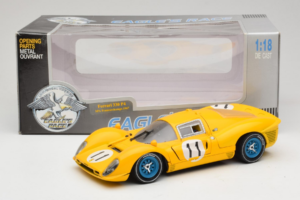 Ferrari 330 P4 #11 Dzeltens Spa-Francorchamps 1967 Eagles Race 1:18 38007-Y1 Metāls — attēls 8 no 8