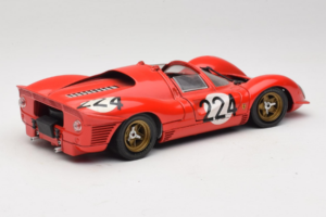 Ferrari 330 P4 #224 Sarkans 1967 Revell 1:18 48825-P2 Metāls — attēls 3 no 7