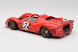 Ferrari 330 P4 #224 Sarkans 1967 Revell 1:18 48825-P2 Metāls — attēls 6 no 7