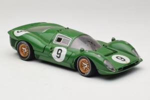 Ferrari 330 P4 #9 Zaļš Spa-Francorchamps 1967 Eagles Race 1:18 41007 Metāls — attēls 6 no 8