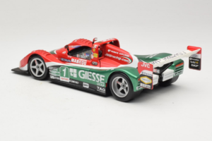 Ferrari 333 SP Giesse #1 G. Pescatori / C. Terrien 2000 Hot Wheels 1:18 29750-P1 Metāls — attēls 7 no 8