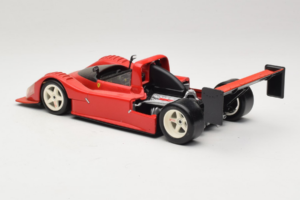 Ferrari 333 SP Sarkans Ar Baltiem Riteņiem Hot Wheels 1:18 29230 Metāls — attēls 5 no 8