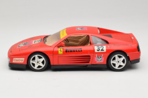 Ferrari 348 TB #32 Pirelli Sarkans 1989 Bburago 1:18 3039-P1 Metāls — attēls 4 no 8