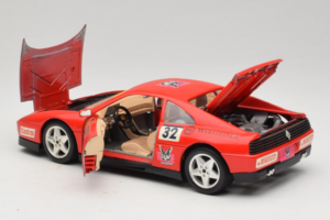 Ferrari 348 TB #32 Pirelli Sarkans 1989 Bburago 1:18 3039-P1 Metāls — attēls 5 no 8
