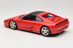 Ferrari F355 GTS Sarkans UT Models 1:18 22111 Metāls — attēls 7 no 8