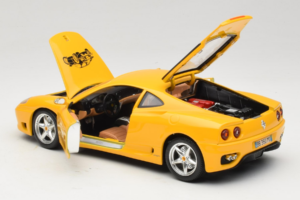 Ferrari 360 Modena 25 Jahre FMC Dzeltens Bburago 1:18 3358-Y1 Metāls — attēls 5 no 8