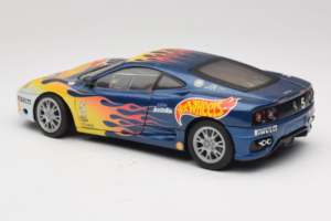 Ferrari 360 Modena Challenge #5 Hot Wheels Purple Fire Livery 1999 Bburago 1:18 29619 Metāls — attēls 7 no 8