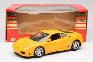 Ferrari 360 Modena Dzeltens Bburago 1:18 3368 Metāls — attēls 8 no 8