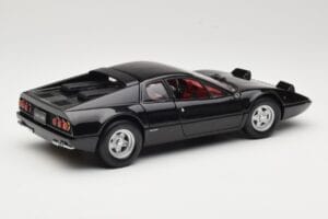 Ferrari 365 GT4/BB Melns Kyosho 1:18 08173K Metāls — attēls 3 no 8