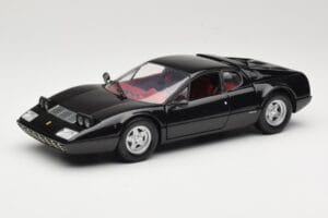 Ferrari 365 GT4/BB Melns Kyosho 1:18 08173K Metāls