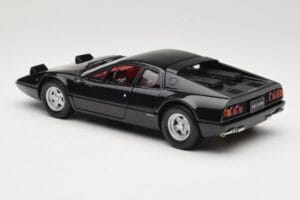 Ferrari 365 GT4/BB Melns Kyosho 1:18 08173K Metāls — attēls 7 no 8