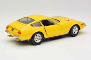 Ferrari 365 GTB/4 Daytona Dzeltens Techno Giodi 1:18 40011-Y1 Metāls — attēls 2 no 7