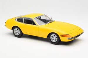 Ferrari 365 GTB/4 Daytona Dzeltens Kyosho 1:18 08162Y Metāls — attēls 6 no 8