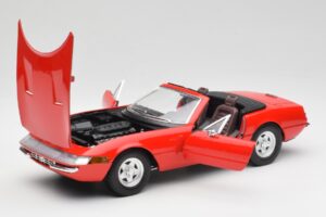 Ferrari 365 GTS Sarkans Solido 1:18 8017 Metāls — attēls 2 no 8