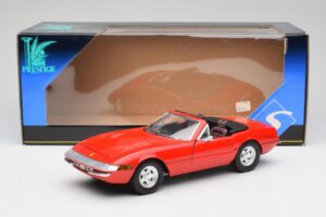 Ferrari 365 GTS Sarkans Solido 1:18 8017 Metāls — attēls 8 no 8