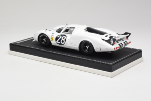 Ferrari 365 P2 #28 M. Gregory / J. Schlesser NART 24 Hours of Daytona 1967 Balts AB Models 1:18 REMC019 Sveķi — attēls 5 no 6