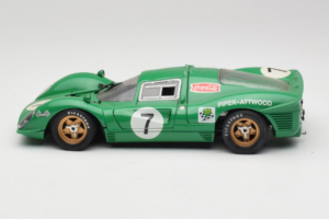 Ferrari 412P #7 Zaļš 24 Hours of Daytona 1967 Eagles Race 1:18 37000 Metāls — attēls 4 no 8