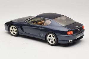 Ferrari 456 GT Zils Bburago 1:18 3036-B1 Metāls — attēls 7 no 8