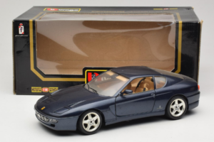 Ferrari 456 GT Zils Bburago 1:18 3036-B1 Metāls — attēls 8 no 8
