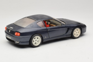 Ferrari 456 GT Dark Blue Metallic Bburago 1:18 3036-B2 Metāls — attēls 3 no 8