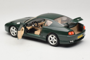 Ferrari 456 GT Tumšzaļš Bburago 1:18 3046-GR1 Metāls — attēls 5 no 8