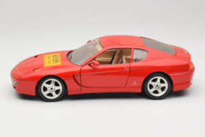 Ferrari 456 GT Ferrari Model Club Sarkans Bburago 1:18 3036-P1 Metāls — attēls 4 no 8