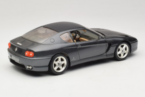 Ferrari 456 GT Pelēks Metallic Bburago 1:18 3036-G1 Metāls — attēls 3 no 8