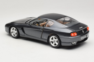 Ferrari 456 GT Pelēks Metallic Īpašs Krāsojums Bburago 1:18 3036 D Metāls — attēls 7 no 8