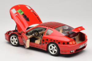 Ferrari 456 GT Interconti Car HiFi Sarkans Bburago 1:18 3036-D Metāls — attēls 5 no 8