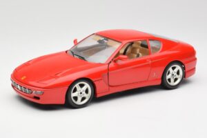 Ferrari 456 GT Sarkans Bburago 1:18 3036-M1 Metāls