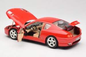 Ferrari 456 GT Sarkans Bburago 1:18 3036-M1 Metāls — attēls 5 no 8