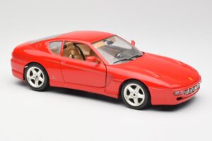 Ferrari 456 GT Sarkans Bburago 1:18 3036-M1 Metāls — attēls 6 no 8