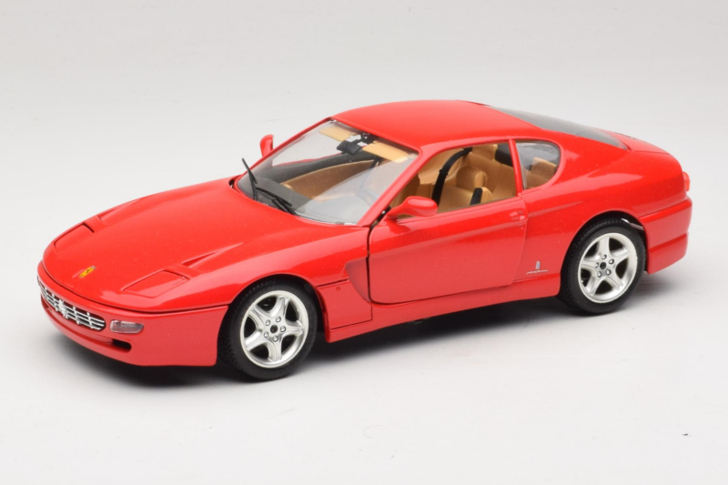 Ferrari 456 GT Sarkans Bburago 1:18 3046-R1 Metāls