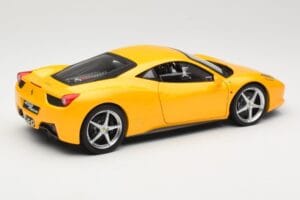 Ferrari 458 Italia Dzeltens Hot Wheels 1:18 P9894 Metāls — attēls 3 no 8