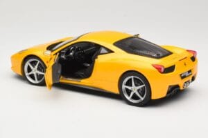 Ferrari 458 Italia Dzeltens Hot Wheels 1:18 P9894 Metāls — attēls 5 no 8