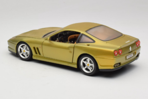 Ferrari 550 Maranello Gold Metallic Braccio & Gotz Bburago 1:18 3044-G1 Metāls — attēls 7 no 8
