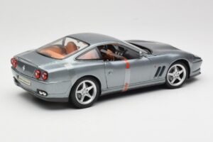 Ferrari 550 Maranello Pelēks Metallic Maisto 1:18 4839 Metāls — attēls 2 no 6