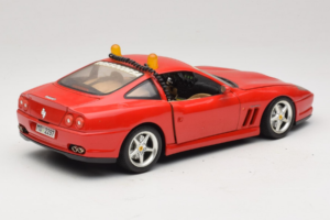 Ferrari 550 Maranello Safety Car Rosso Corsa Bburago 1:18 3064-P1 Metāls — attēls 3 no 8