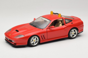 Ferrari 550 Maranello Safety Car Rosso Corsa Bburago 1:18 3064-P1 Metāls