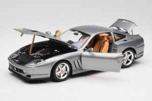 Ferrari 550 Maranello Sudrabs Bburago 1:18 3344 Metāls — attēls 2 no 8